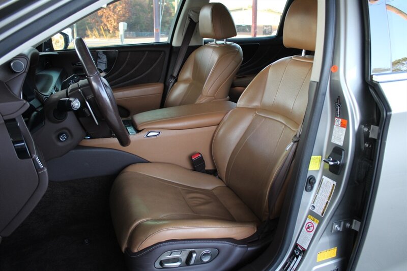 2018 Lexus LS 500 - Photo 16 - Lexington, SC 29073