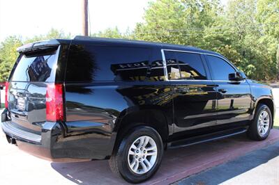 2019 Chevrolet Suburban LT   - Photo 9 - Lexington, SC 29073