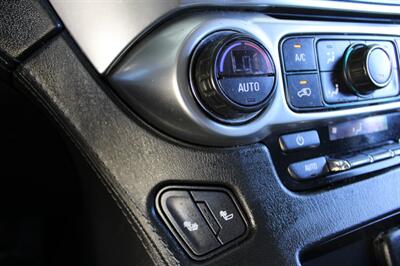 2019 Chevrolet Suburban LT   - Photo 35 - Lexington, SC 29073