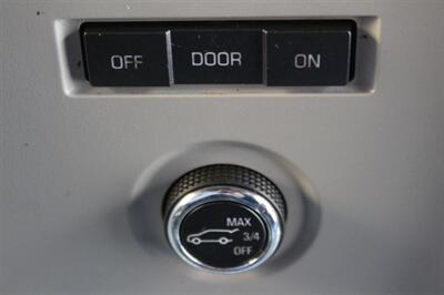 2019 Chevrolet Suburban LT   - Photo 37 - Lexington, SC 29073