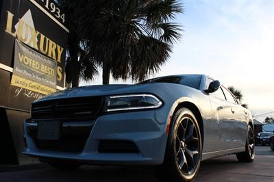 2020 Dodge Charger SXT Sedan