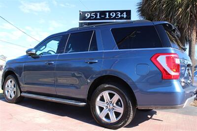 2019 Ford Expedition XLT   - Photo 3 - Lexington, SC 29073