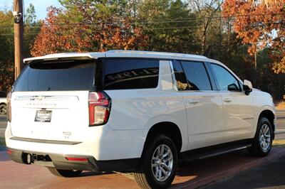 2021 Chevrolet Suburban LT   - Photo 9 - Lexington, SC 29073