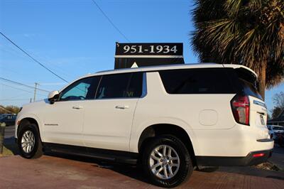 2021 Chevrolet Suburban LT   - Photo 10 - Lexington, SC 29073