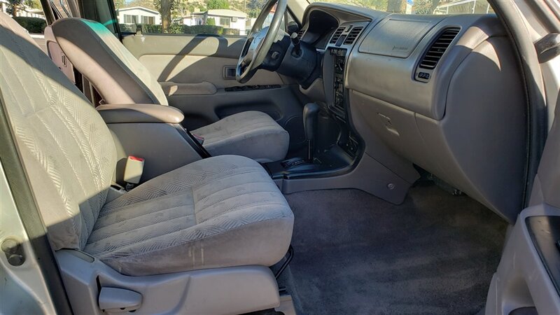 2002 Toyota 4Runner SR5  