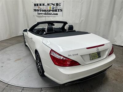 2015 Mercedes-Benz SL 550  WHITE ARROW - Photo 4 - Pottstown, PA 19464