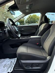 2022 Nissan Rogue SV   - Photo 5 - Philadelphia, PA 19135