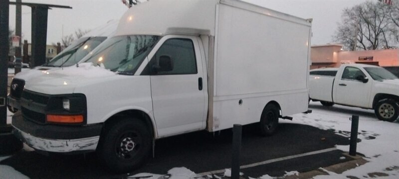 2015 GMC Savana 3500  