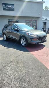 2020 Ford Escape SE   - Photo 3 - Philadelphia, PA 19135