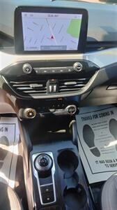2020 Ford Escape SE   - Photo 10 - Philadelphia, PA 19135