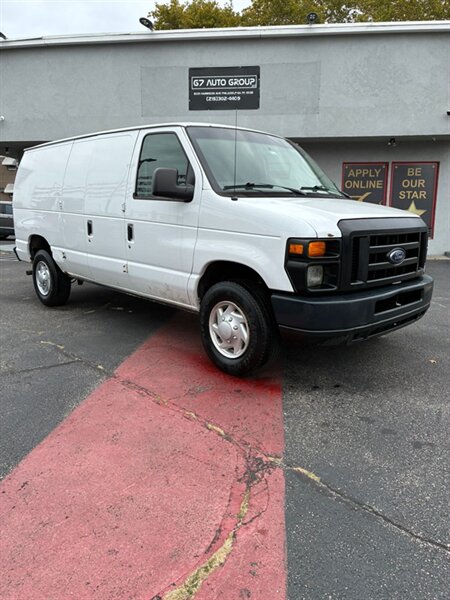 2009 Ford E-250  