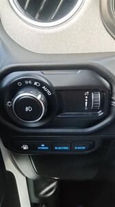 2024 Jeep Wrangler Sahara 4xe   - Photo 4 - Philadelphia, PA 19135