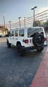 2024 Jeep Wrangler Sahara 4xe   - Photo 9 - Philadelphia, PA 19135