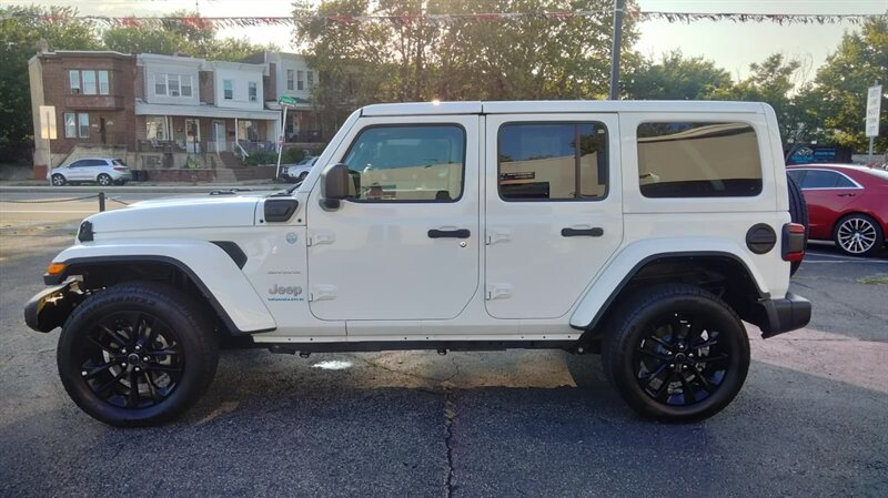 2024 Jeep Wrangler Sahara 4xe  