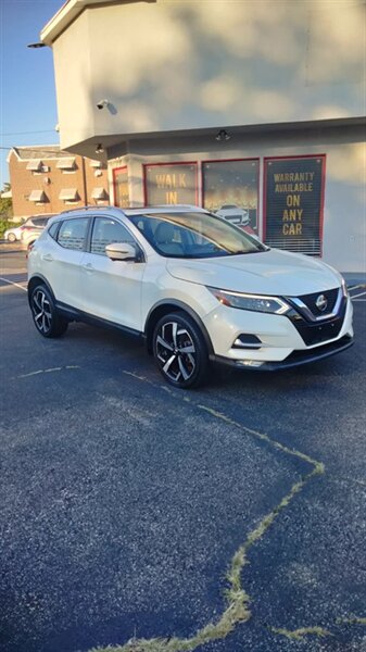 2020 Nissan Rogue Sport SL   - Photo 1 - Philadelphia, PA 19135