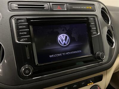 2017 Volkswagen Tiguan 2.0T Wolfsburg Editi   - Photo 21 - West Bountiful, UT 84087
