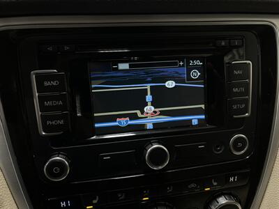 2012 Volkswagen Passat SE PZEV - Photo 19 - West Bountiful, UT 84087