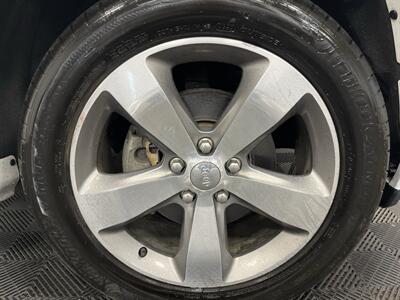 2014 Jeep Grand Cherokee Overland   - Photo 4 - West Bountiful, UT 84087