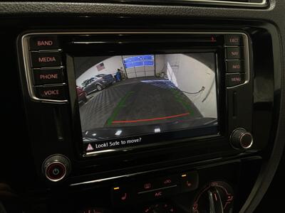 2016 Volkswagen Jetta 1.8T Sport   - Photo 19 - West Bountiful, UT 84087