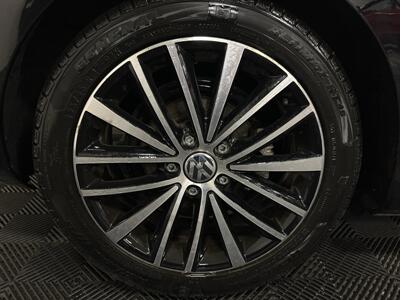 2016 Volkswagen Jetta 1.8T Sport   - Photo 10 - West Bountiful, UT 84087