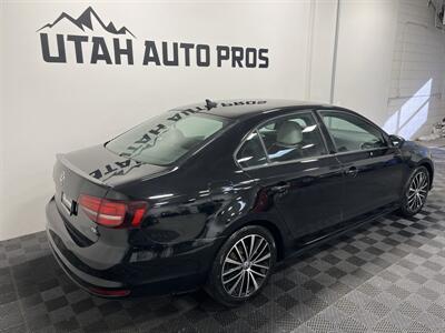 2016 Volkswagen Jetta 1.8T Sport   - Photo 3 - West Bountiful, UT 84087