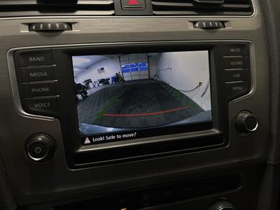 2016 Volkswagen Golf SportWagen TSI S   - Photo 18 - West Bountiful, UT 84087