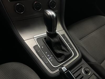 2016 Volkswagen Golf SportWagen TSI S   - Photo 13 - West Bountiful, UT 84087