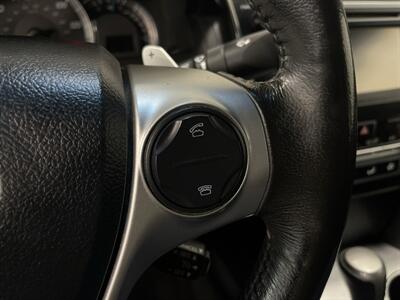 2012 Toyota Camry SE   - Photo 17 - West Bountiful, UT 84087