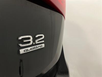 2012 Audi Q5 3.2 quattro Premium   - Photo 14 - West Bountiful, UT 84087