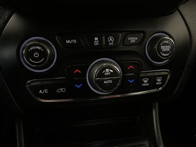2019 Jeep Cherokee Trailhawk   - Photo 21 - West Bountiful, UT 84087