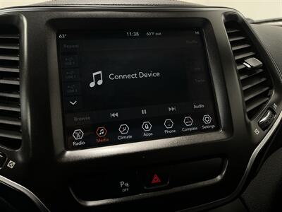 2019 Jeep Cherokee Trailhawk   - Photo 24 - West Bountiful, UT 84087