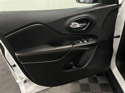 2019 Jeep Cherokee Trailhawk   - Photo 15 - West Bountiful, UT 84087