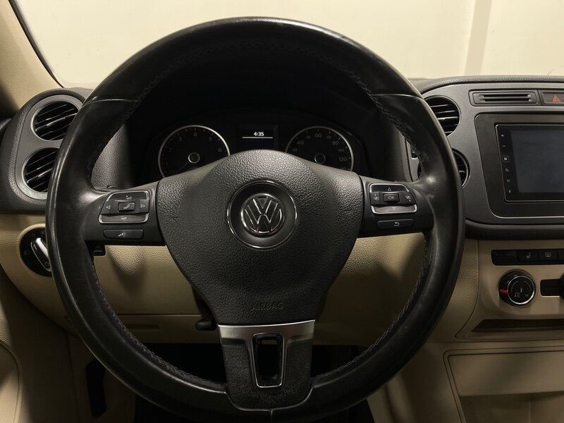 2013 Volkswagen Tiguan S photo