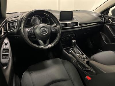 2015 Mazda Mazda3 i Sport   - Photo 11 - West Bountiful, UT 84087