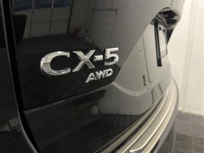 2022 Mazda CX-5 2.5 S Premium   - Photo 10 - West Bountiful, UT 84087