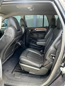 2012 Buick Enclave Leather   - Photo 6 - Wilton Manors, FL 33311