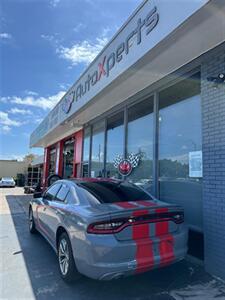 2017 Dodge Charger Police   - Photo 12 - Wilton Maners, FL 33311