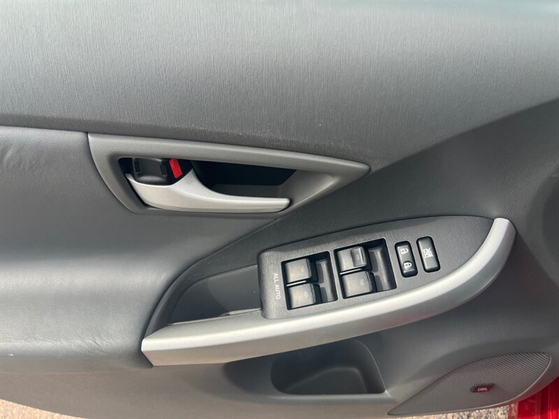 2010 Toyota Prius I - Photo 14 - Tucson, AZ 85711