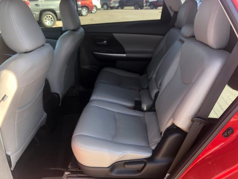 2015 Toyota Prius v Three   - Photo 8 - Tucson, AZ 85711