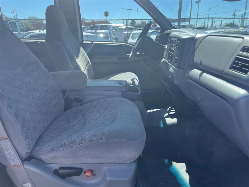 1999 Ford F-250 Super Duty XL - Photo 11 - Tucson, AZ 85711