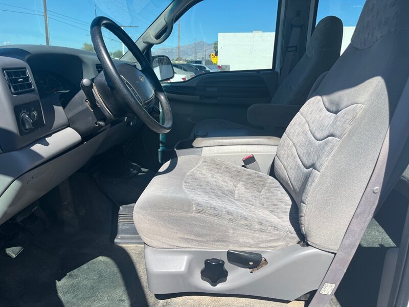 1999 Ford F-250 Super Duty XL - Photo 8 - Tucson, AZ 85711