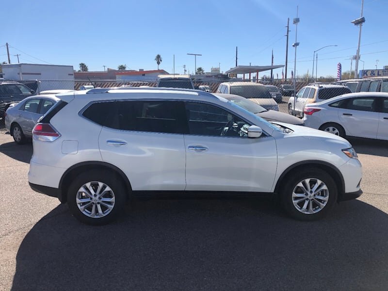 2016 Nissan Rogue SV - Photo 7 - Tucson, AZ 85711