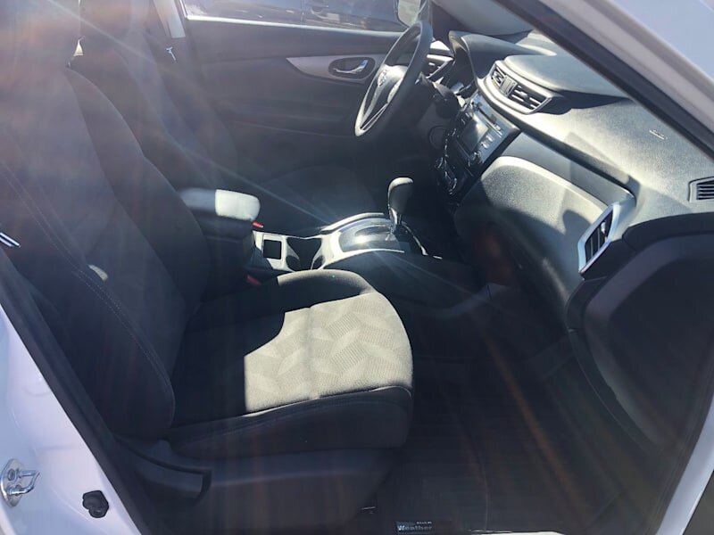 2016 Nissan Rogue SV - Photo 12 - Tucson, AZ 85711