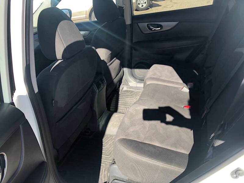 2016 Nissan Rogue SV - Photo 9 - Tucson, AZ 85711