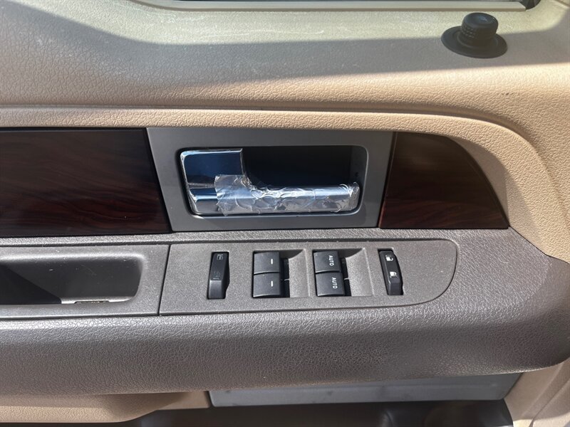 2012 Ford F-150 Lariat   - Photo 14 - Tucson, AZ 85711