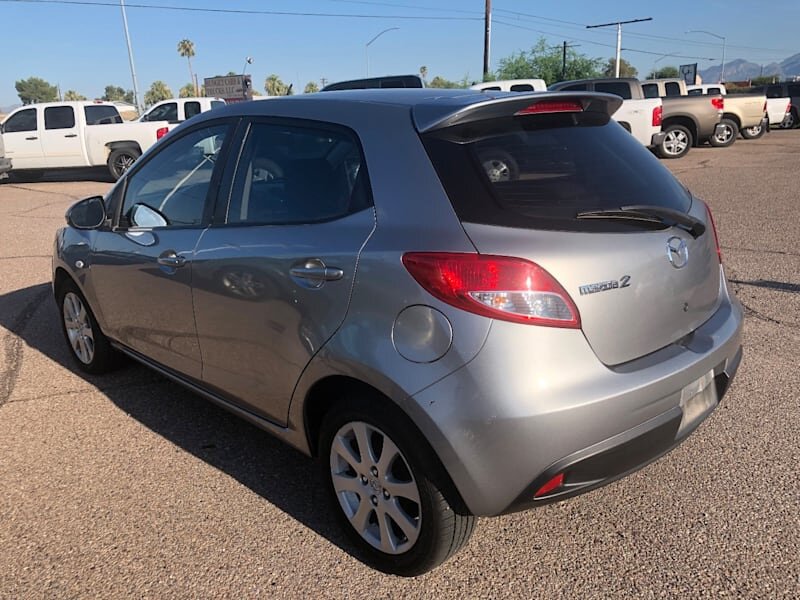2011 Mazda Mazda2 Touring - Photo 4 - Tucson, AZ 85711
