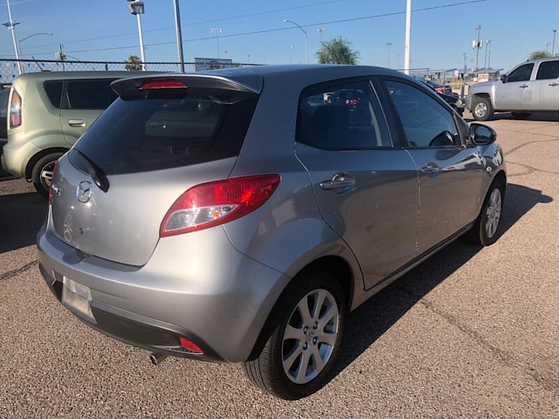 2011 Mazda Mazda2 Touring  