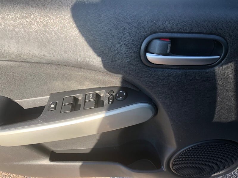 2011 Mazda Mazda2 Touring - Photo 13 - Tucson, AZ 85711
