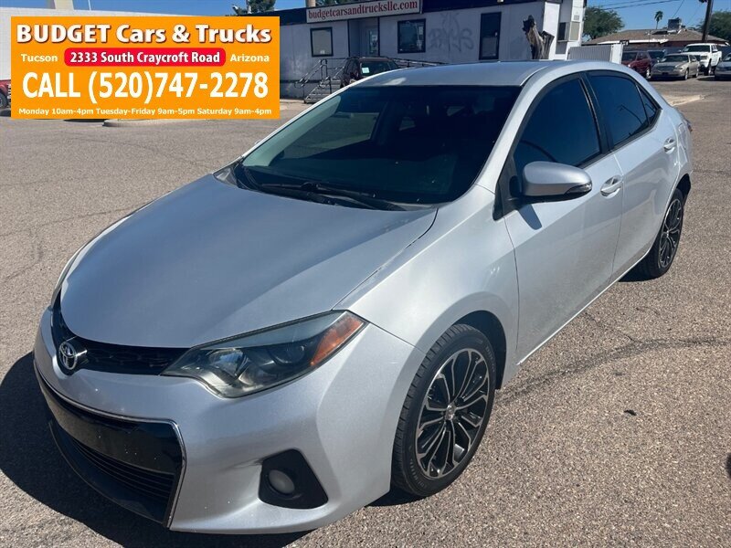 2016 Toyota Corolla S Plus  