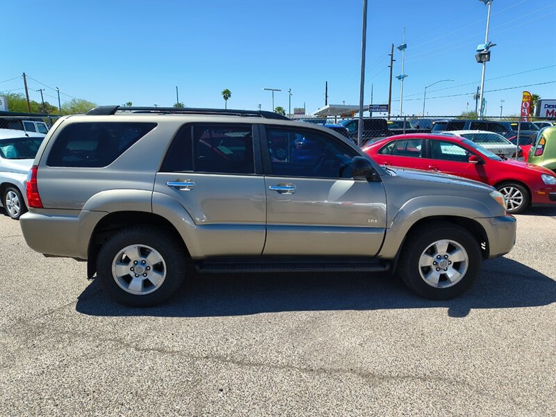 2006 Toyota 4Runner SR5   - Photo 4 - Tucson, AZ 85711